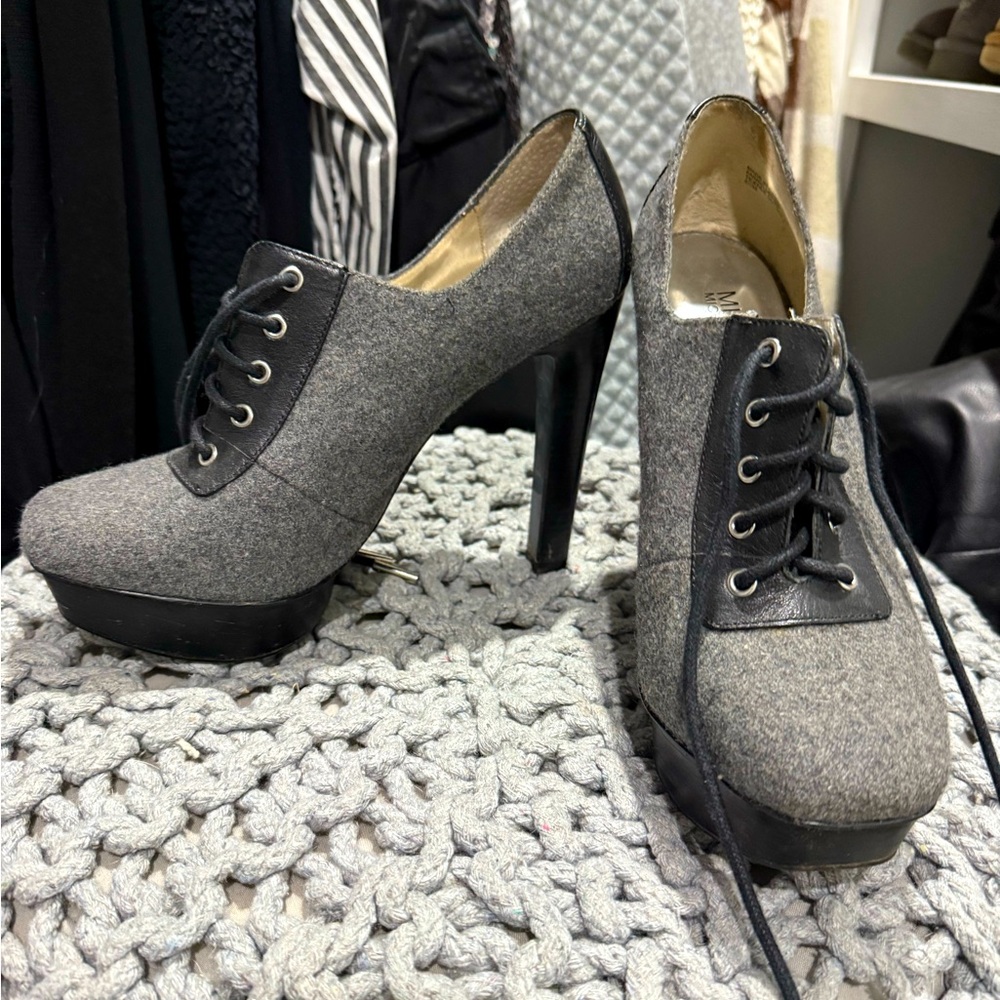 Michael Kors Sophia oxford heels size 8.5
